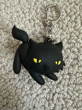 Disney Hocus Pocus “Binx the Cat” Keychain! Series 2!